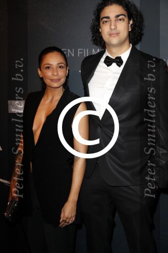 Amsterdam 31 oktober 2016 
Premiere fataal in Tuschinski. Fajah Lourens met een kennis