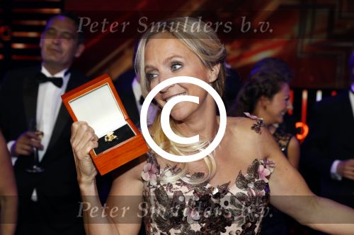 Amsterdam 13 oktober 2016
Televizierring 2016 in de heineken music Hall. Winnares Floortje Dessing met haar ouders