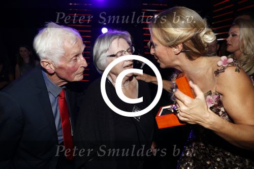 Amsterdam 13 oktober 2016
Televizierring 2016 in de heineken music Hall. Winnares Floortje Dessing met haar ouders