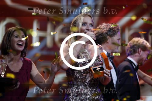Amsterdam 13 oktober 2016
Televizierring 2016 in de heineken music Hall. Winnares Floortje Dessing met haar ouders