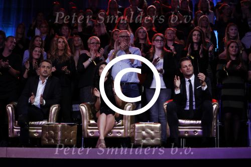 Amsterdam 25 oktober 2016
Finale Hollands Next topmodel gepresenteerd door Anouk Smulders met de finalisten Akke Marije Colette Emma en Noor. Juryleden Fred v Leer Anna Nooshin en Alek Bruessing.