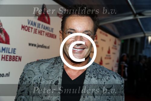 Rotterdam 16 oktober 2016
Premiere Jandino Asporaat met van je familie moet je het hebben in het oude Luxor. Gerard Joling