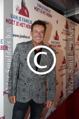 Rotterdam 16 oktober 2016
Premiere Jandino Asporaat met van je familie moet je het hebben in het oude Luxor. Gerard Joling
