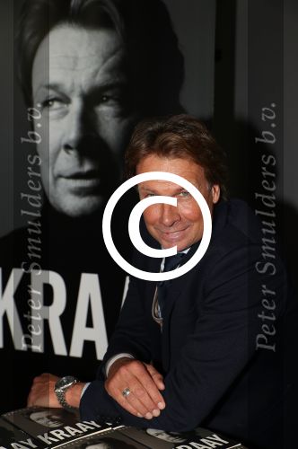 Lienden, 25 Oktober 2016
Boekuitreiking Hans Kraay Jr.
Hans Kraay Jr.