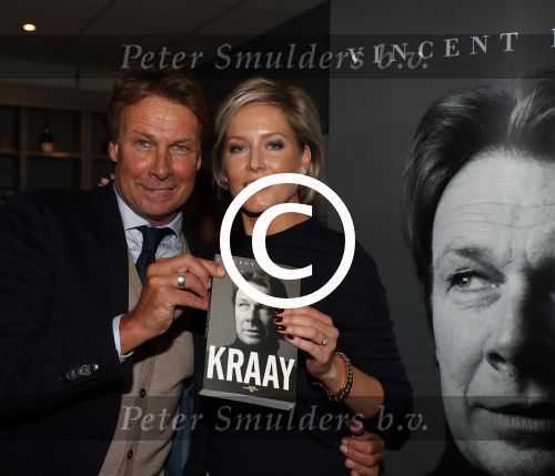 Lienden, 25 Oktober 2016
Boekuitreiking Hans Kraay Jr.
Hans Kraay Jr. Sofie Kraay