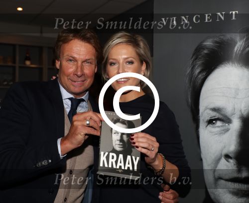 Lienden, 25 Oktober 2016
Boekuitreiking Hans Kraay Jr.
Hans Kraay Jr. Sofie Kraay