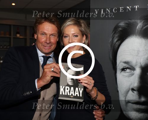 Lienden, 25 Oktober 2016
Boekuitreiking Hans Kraay Jr.
Hans Kraay Jr. Sofie Kraay