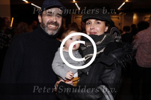 Amsterdam 10 november 2016
Opening Vondelgym Arie Boomsma op de wibautstraat. Horrace Cohen met dochter en vriendin