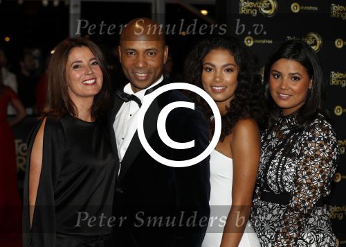 Amsterdam 13 oktober 2016
Televizierring 2016 in de heineken music Hall. Humberto ta met gezin