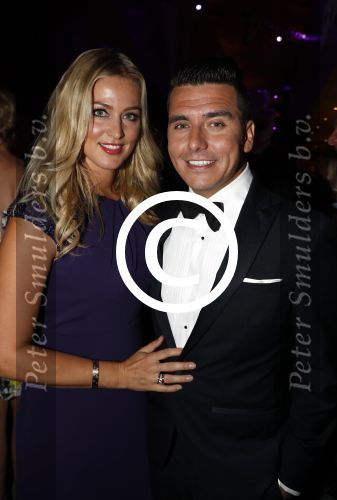 Amsterdam 13 oktober 2016
Televizierring 2016 in de heineken music Hall.
Jan Smit met zijn vrouw