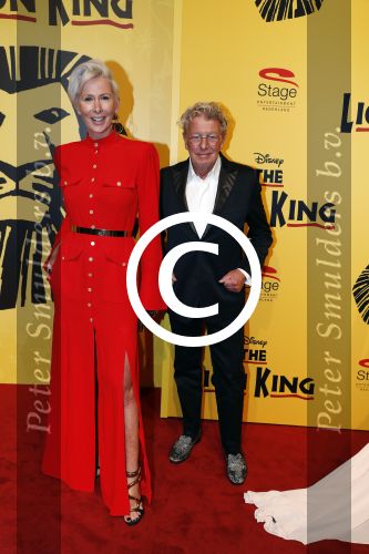 Scheveningen 30 oktober 2016
Premiere the lion king in het circustheater. jan en Monique des Bouvrie