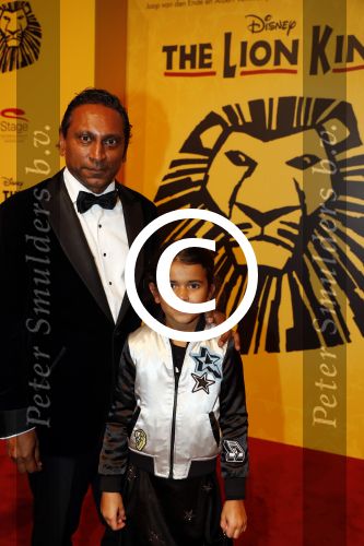 Scheveningen 30 oktober 2016
Premiere the lion king in het circustheater. Jerry Rustveld met dochter