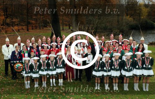 Driebergen, 20 November 2016 Jimmy Hoekstra (Prins Jim XLII) , Prins Candice (Candice de Bruin en Adjudant Mark Ligteringen van Stichting CV De Sparrennarren
