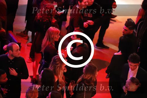 Halfweg 27 oktober 2016
Life after football LAF gala in the sugarfactory. Joelle Witschge met haar ouders Richard en Lia. Ook vriend Timor Steffens was erbij