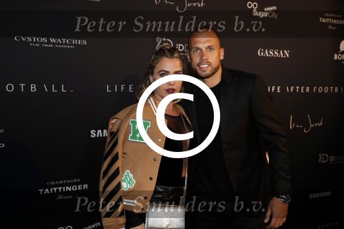 Halfweg 27 oktober 2016
Life after football LAF gala in the sugarfactory. Johnny Heitinga met zijn vroiuw Charlotte Sophie