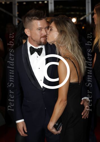 Amsterdam 13 oktober 2016
Televizierring 2016 in de heineken music Hall. Johnny de Mol met zijn vriendin Anouk v Schie