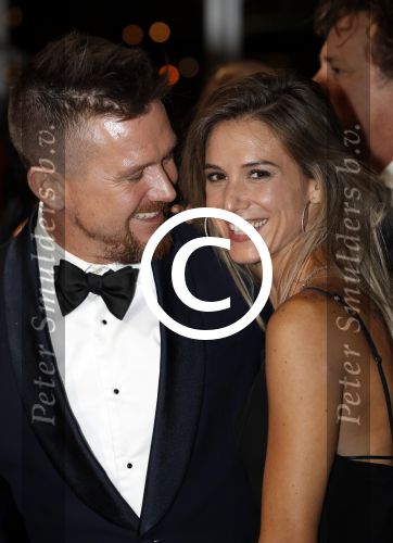 Amsterdam 13 oktober 2016
Televizierring 2016 in de heineken music Hall. Johnny de Mol met zijn vriendin Anouk v Schie