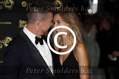 Amsterdam 13 oktober 2016
Televizierring 2016 in de heineken music Hall. Johnny de Mol met zijn vriendin Anouk v Schie