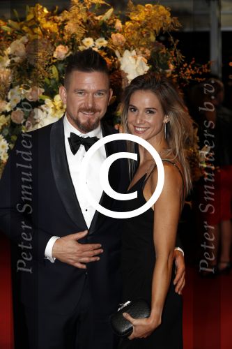 Amsterdam 13 oktober 2016
Televizierring 2016 in de heineken music Hall. Johnny de Mol met zijn vriendin Anouk v Schie