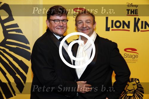 Scheveningen 30 oktober 2016
Premiere the lion king in het circustheater. Jon v Eerd met partner