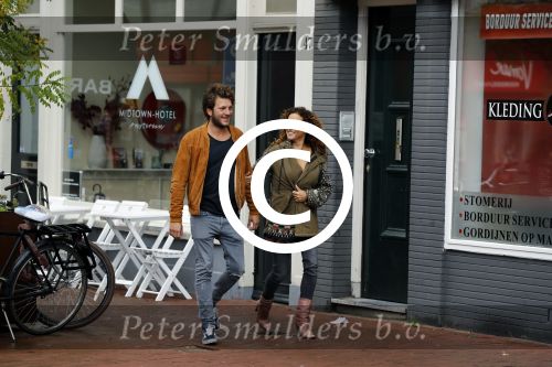 Amsterdam 6 november 2016
Katja Schuurman met haar vriend en aanstaande man Freek van  Noortwijk doen samen boodschappen