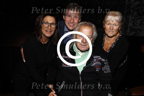 Uitgeest 13 november 2016
Koos Alberts Awards bij Bobs Saloon A9 studio. Pierre  Dam met vrouw en Joke