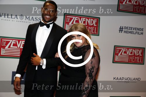 Amsterdam 14 november 2016
Premiere de zevende hemel in theater Carre. Manuel Broekman met zijn vriendin