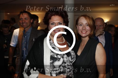 Leiden 9 oktober 2016
PremiÃ¨re Indecent Proposal met Matteo v d Grijn Roos v Erkel en Chris tates. Marjolein Touw met ...
