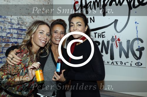 Amsterdam 13 oktober 2016
Presentatie clean meals van Renee Vervoorne en Guy v d Reyden. Monique en Suzanne Klemann