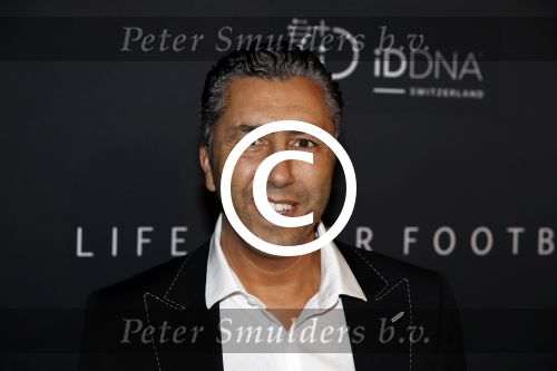 Halfweg 27 oktober 2016
Life after football LAF gala in the sugarfactory.
Mustapha Nakhli met zoon