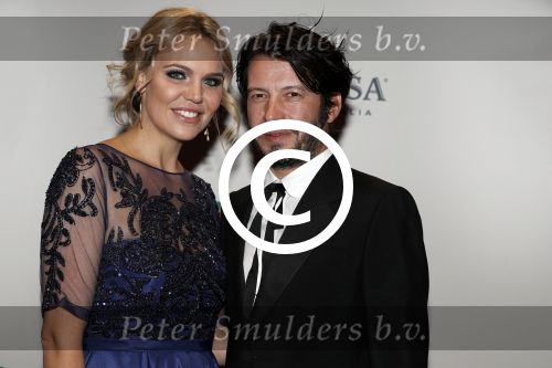 Amsterdam 14 november 2016
Premiere de zevende hemel in theater Carre Myrthe Mylius met haar vriend Sebastiaan