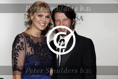 Amsterdam 14 november 2016
Premiere de zevende hemel in theater Carre Myrthe Mylius met haar vriend Sebastiaan