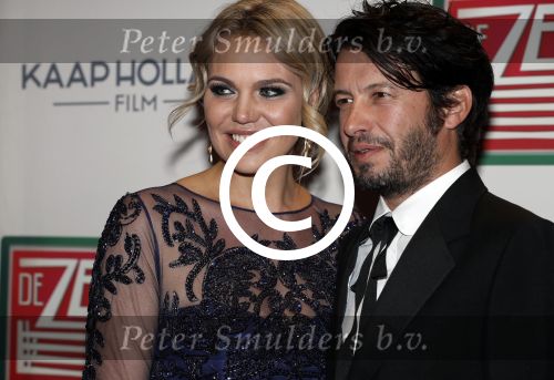 Amsterdam 14 november 2016
Premiere de zevende hemel in theater Carre Myrthe Mylius met haar vriend Sebastiaan