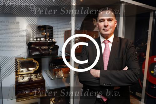 Amsterdam 7 oktober 2016
Paul schulten opent  exposties van tassen Royals. van oa Prinses Juliana koningin Maxima Koningin Elisabeth en Prinses Gracia Monaco.
