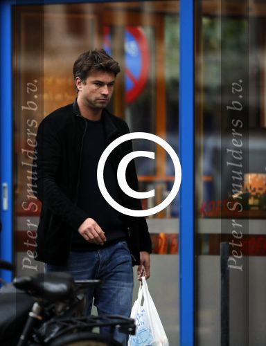Amsterdam 1 november 2016
Rick Brandsteder doet boodschappen op de beethovenstraat