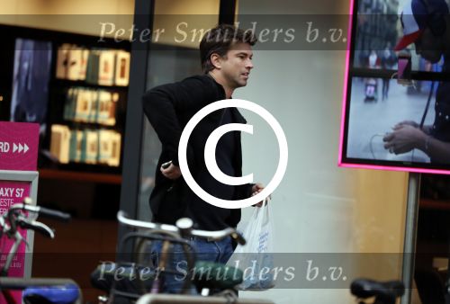 Amsterdam 1 november 2016
Rick Brandsteder doet boodschappen op de beethovenstraat