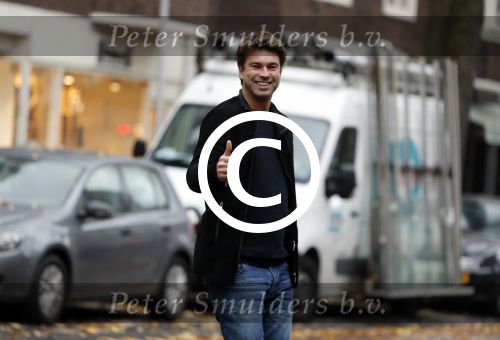 Amsterdam 1 november 2016
Rick Brandsteder doet boodschappen op de beethovenstraat