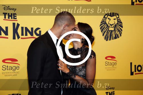 Scheveningen 30 oktober 2016
Premiere the lion king in het circustheater. Romy Monteiro met haar nieuwe vriend