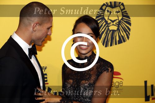 Scheveningen 30 oktober 2016
Premiere the lion king in het circustheater. Romy Monteiro met haar nieuwe vriend