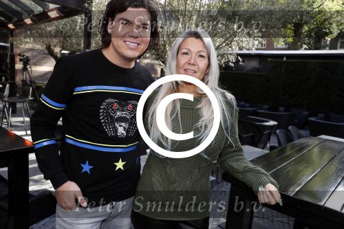 Amsterdam 10 oktober 2016
Perspresentatie SBS6 van diverse real life soaps en nieuwe programma\'s in het college hotel.
Roy Donders en zijn  zus Rianne