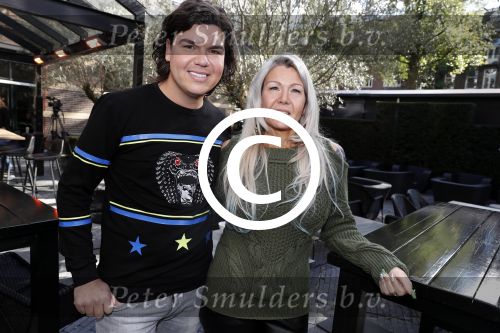 Amsterdam 10 oktober 2016
Perspresentatie SBS6 van diverse real life soaps en nieuwe programma\'s in het college hotel.
Roy Donders en zijn  zus Rianne