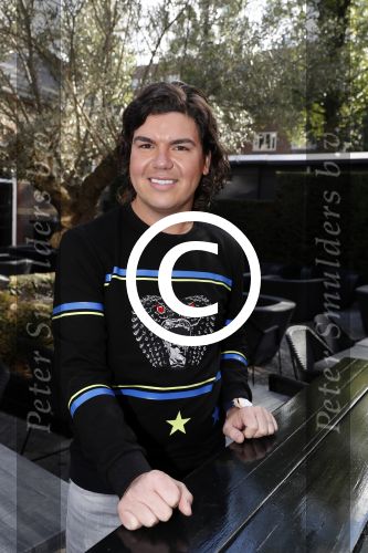 Amsterdam 10 oktober 2016
Perspresentatie SBS6 van diverse real life soaps en nieuwe programma\'s in het college hotel.
Roy Donders en zijn  zus Rianne
