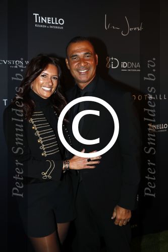 Halfweg 27 oktober 2016
Life after football LAF gala in the sugarfactory. Ruud Gullit met zijn vriendin Karin de Rooij