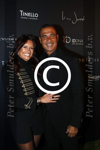 Halfweg 27 oktober 2016
Life after football LAF gala in the sugarfactory. Ruud Gullit met zijn vriendin Karin de Rooij