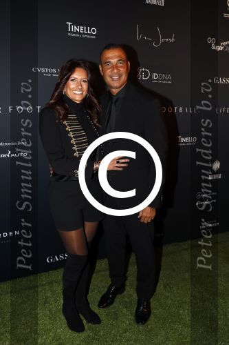 Halfweg 27 oktober 2016
Life after football LAF gala in the sugarfactory. Ruud Gullit met zijn vriendin Karin de Rooij