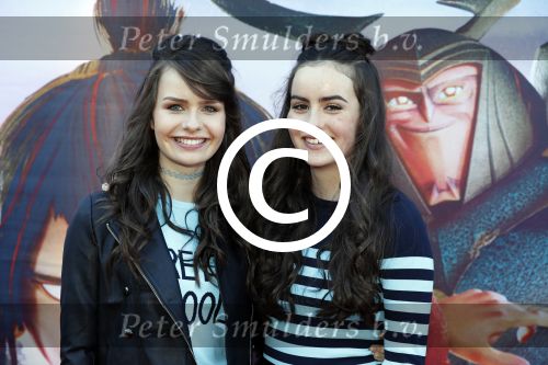 Amsterdam 24 augustus 2016
Premiere Kubo in pathe arena. Sarah en Julia