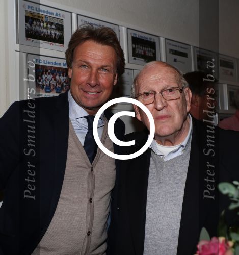Lienden, 25 Oktober 2016
Boekuitreiking Hans Kraay Jr.