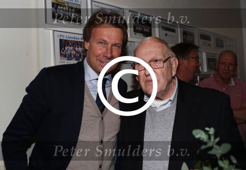 Lienden, 25 Oktober 2016
Boekuitreiking Hans Kraay Jr.
