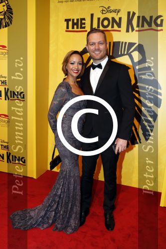 Scheveningen 30 oktober 2016
Premiere the lion king in het circustheater. Sonja Silva met man