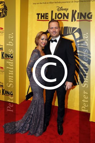 Scheveningen 30 oktober 2016
Premiere the lion king in het circustheater. Sonja Silva met man
